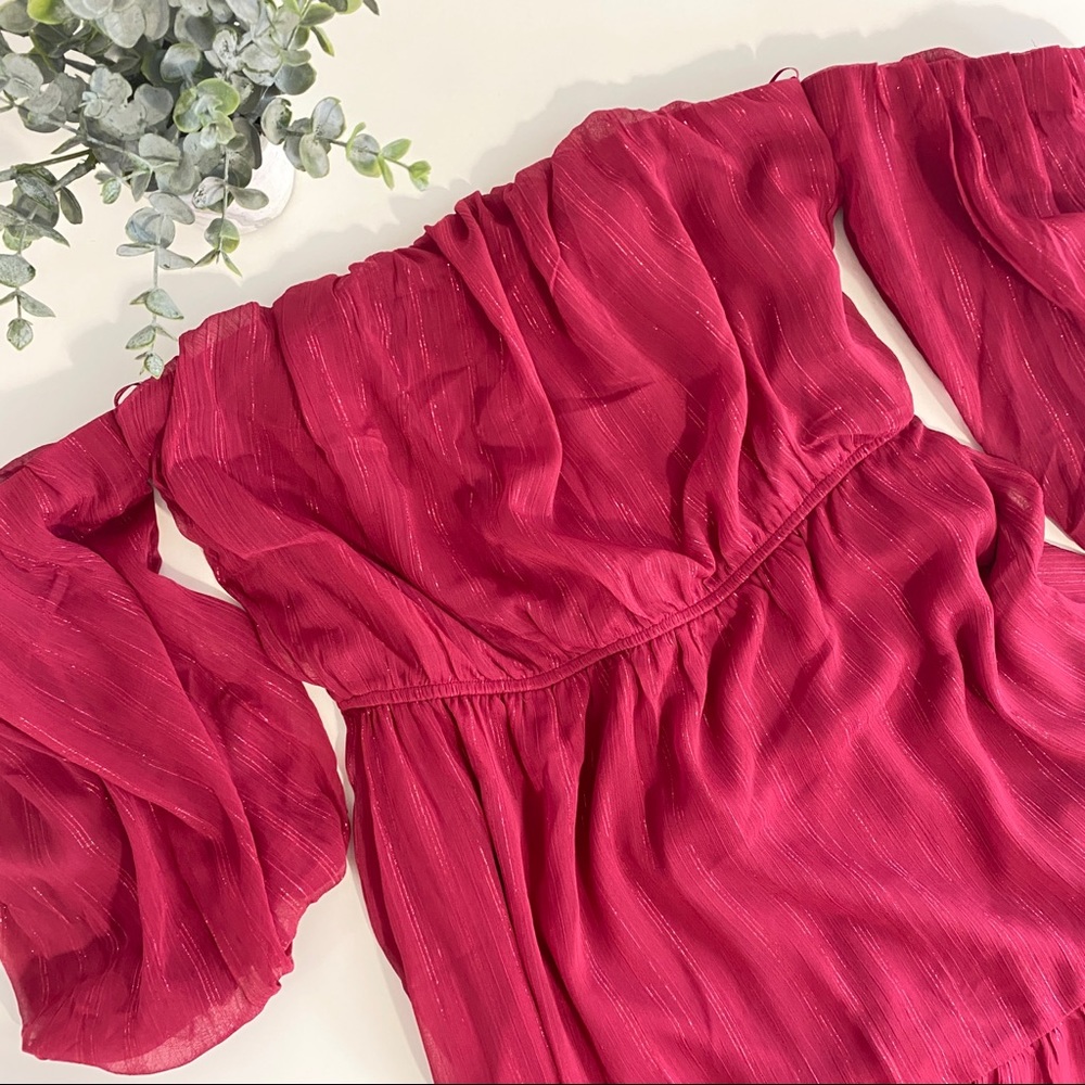 NWT Francesca’s mi ami Cold Shoulder Pink Dress